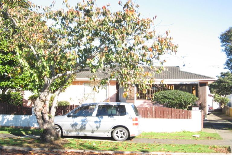 Photo of property in 9 Brent Place, Manurewa, Auckland, 2102