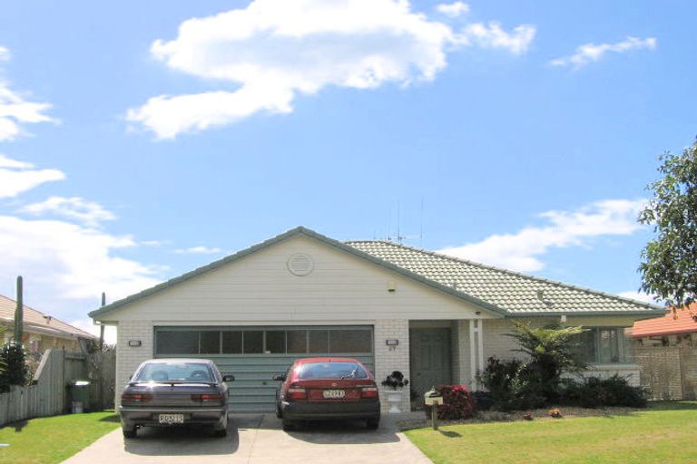 Photo of property in 27 Lavender Place, Papamoa Beach, Papamoa, 3118