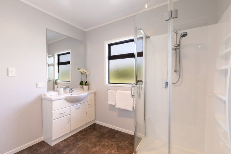 Photo of property in 2a Symmans Lane, Otane, 4277