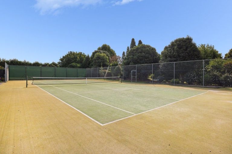 Photo of property in 74 Raukawa Drive, Bethlehem, Tauranga, 3110