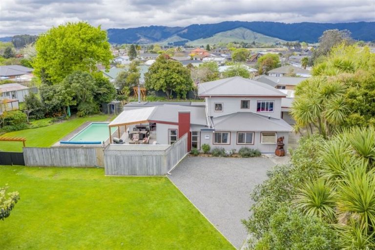 Photo of property in 188 Bartholomew Road, Levin, 5510