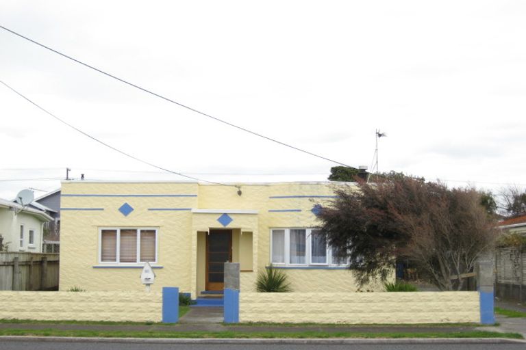 Photo of property in 18 Princes Street, Fitzroy, New Plymouth, 4312