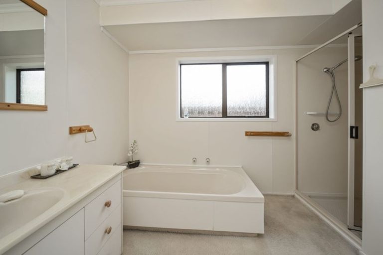 Photo of property in 6a Cornwall Street, Brooklands, New Plymouth, 4310