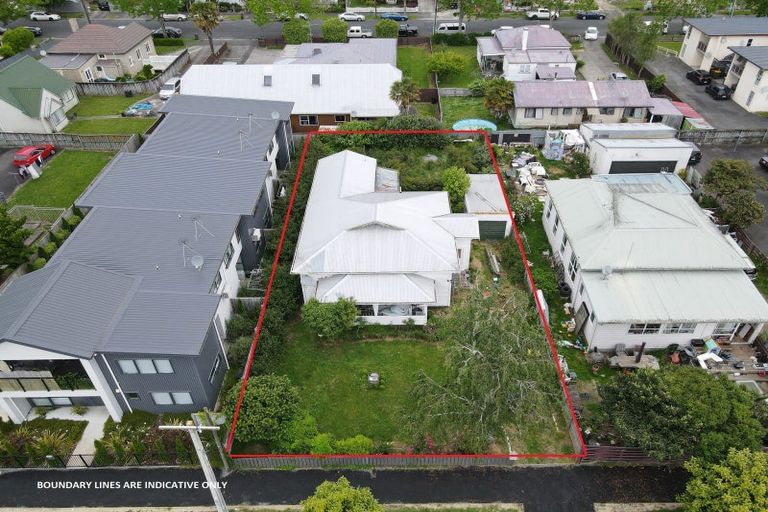 Photo of property in 6 Coates Street, Hamilton East, Hamilton, 3216