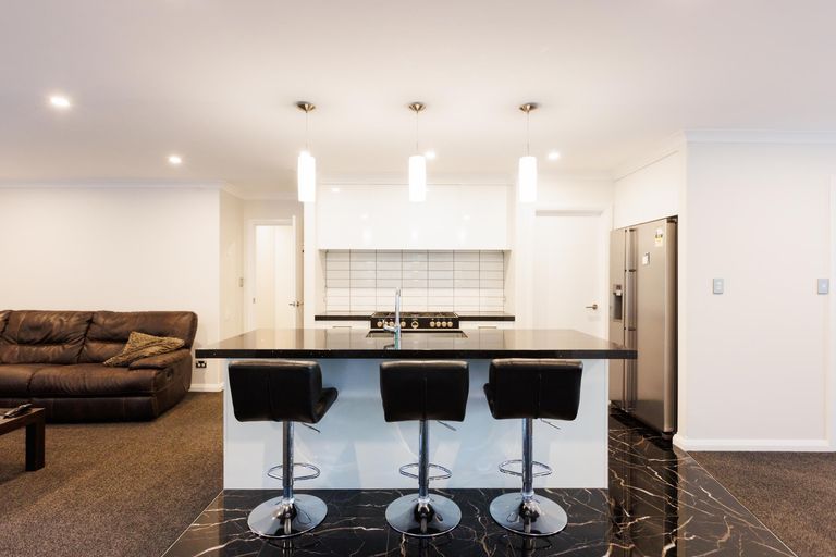 Photo of property in 15 Freedom Drive, Kelvin Grove, Palmerston North, 4414