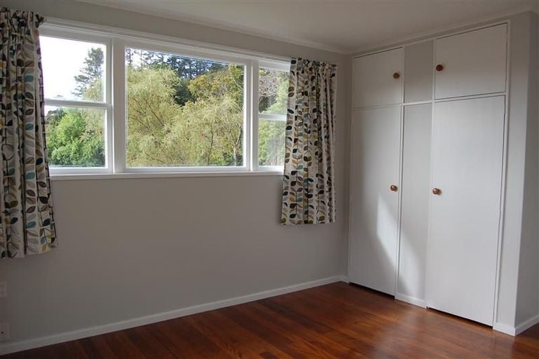 Photo of property in 101 Manuka Street, Stokes Valley, Lower Hutt, 5019