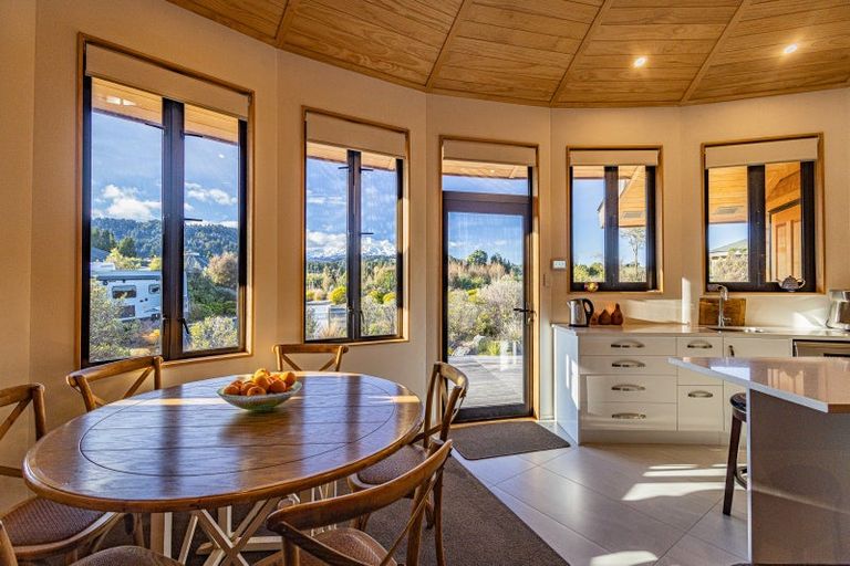 Photo of property in 1 Fern Lane, Ohakune, 4625