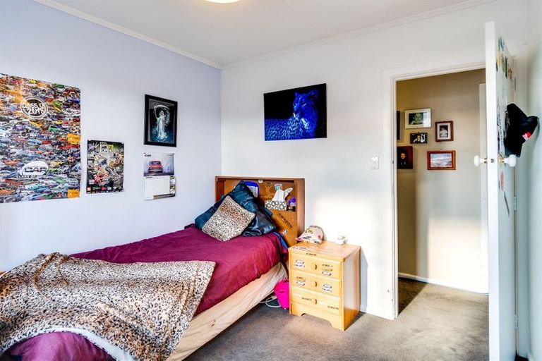 Photo of property in 3 Chester Street, Taradale, Napier, 4112