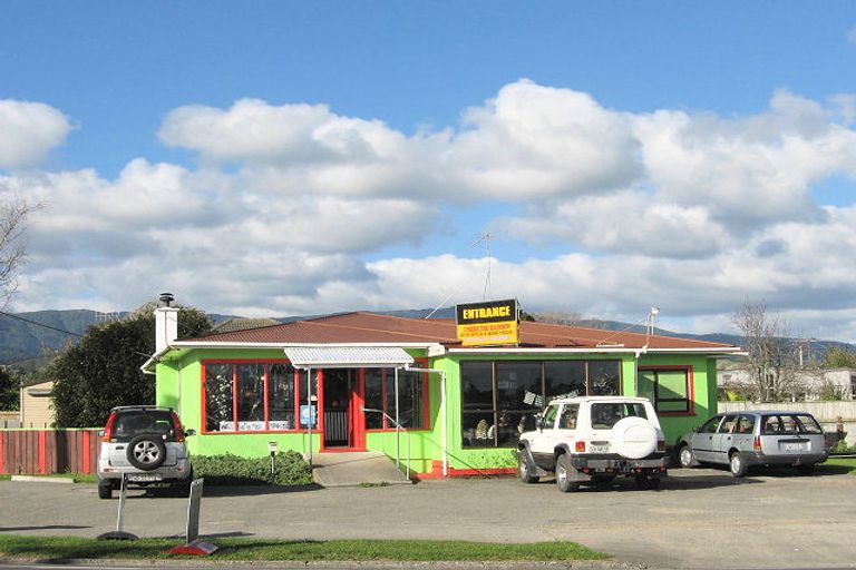 Photo of property in 280 Main Highway, Otaki, 5512
