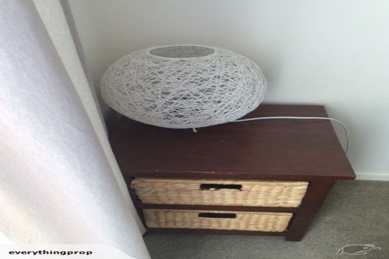 Photo of property in The Docks Apartments, 403/2 Dockside Lane, Auckland Central, Auckland, 1010