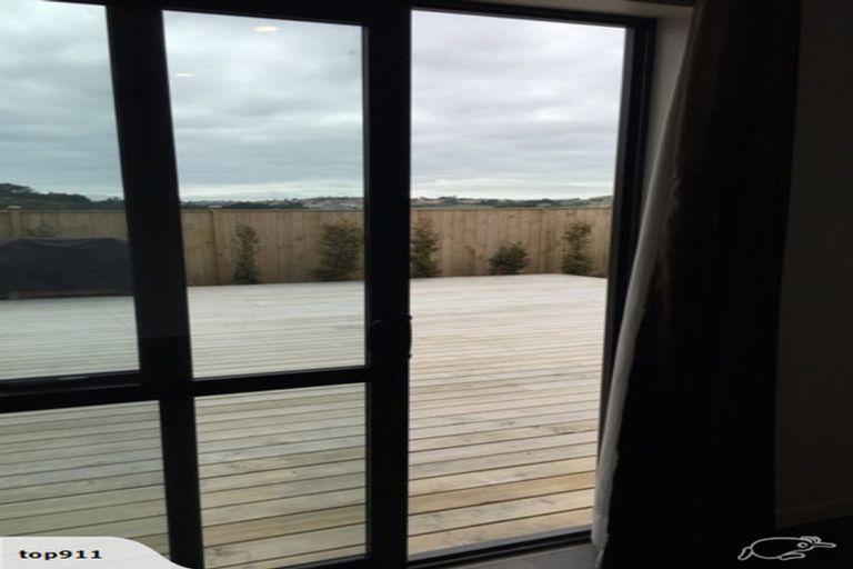 Photo of property in 11 New Dawn Lane, Albany Heights, Auckland, 0632