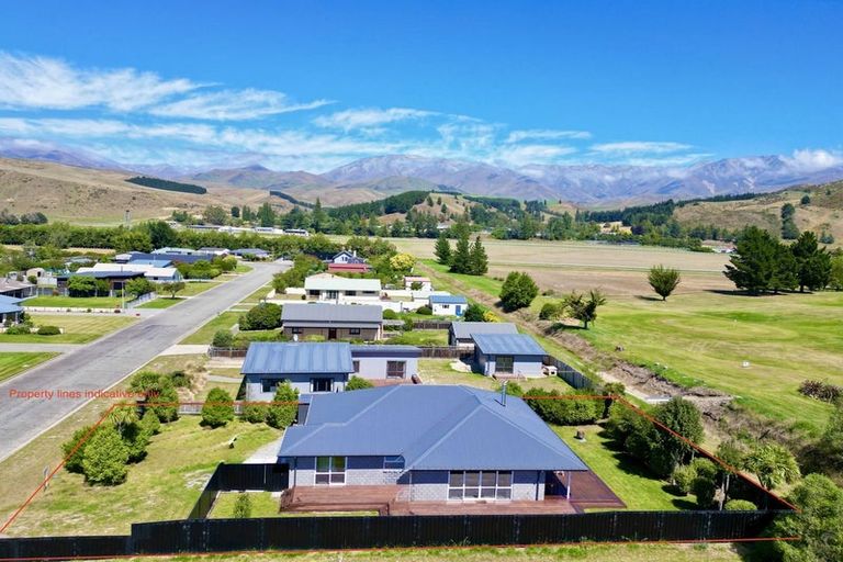 Photo of property in 28 Freyberg Avenue, Kurow, 9435