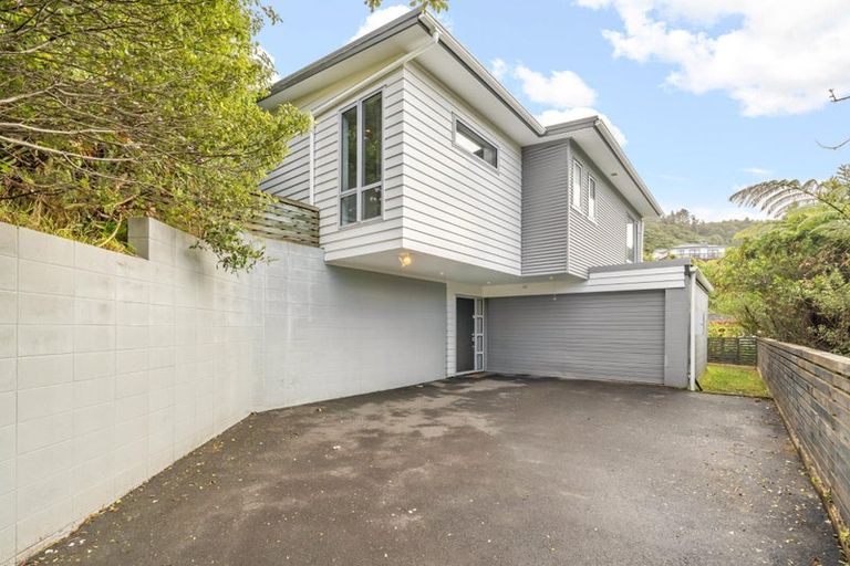 Photo of property in 154a Tirohanga Road, Tirohanga, Lower Hutt, 5010