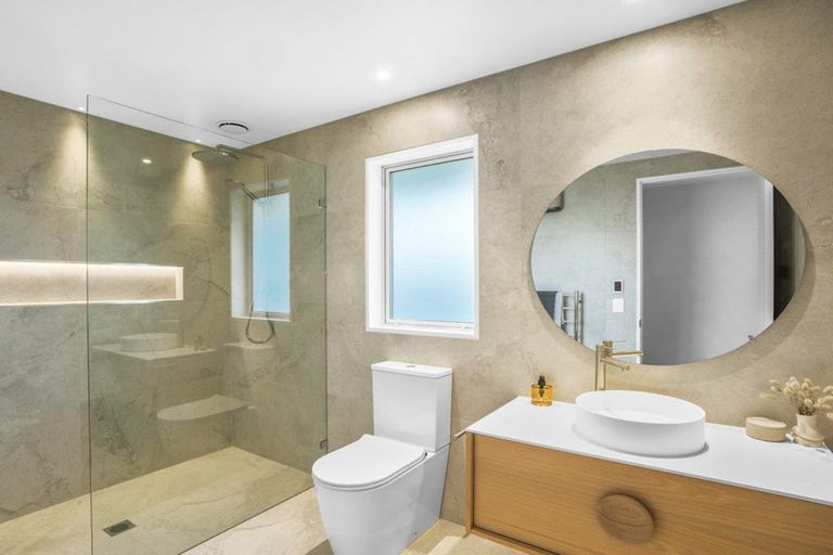 Photo of property in 5 Mills Road, Marshland, Christchurch, 8051