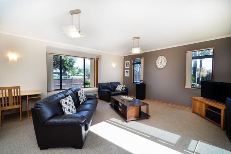Photo of property in 17 Madeleine Terrace, Papamoa Beach, Papamoa, 3118