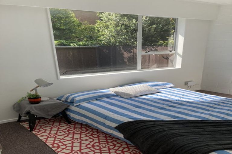 Photo of property in 4a The Track, Plimmerton, Porirua, 5026