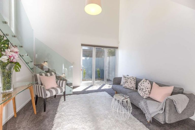 Photo of property in 172 Strickland Street, Sydenham, Christchurch, 8023