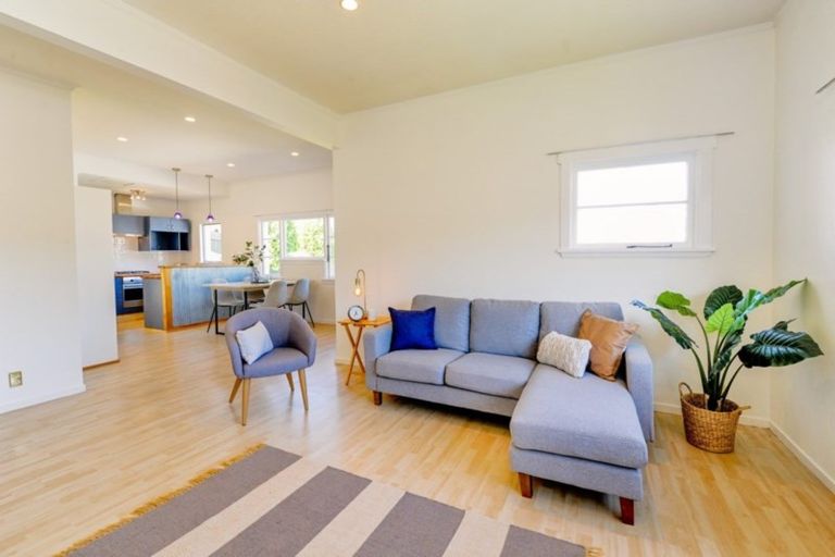 Photo of property in 18 Durham Street, Mornington, Dunedin, 9011