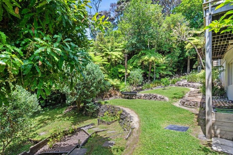 Photo of property in 95b Hinemoa Street, Birkenhead, Auckland, 0626