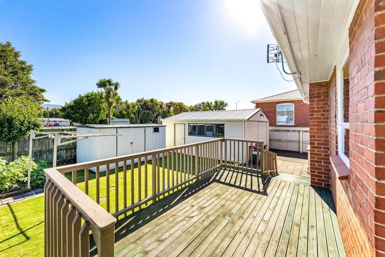 Photo of property in 118 Bay View Road, South Dunedin, Dunedin, 9012