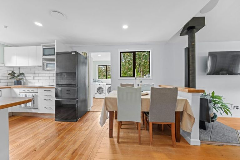 Photo of property in 42 Waimea Street, Westown, New Plymouth, 4310