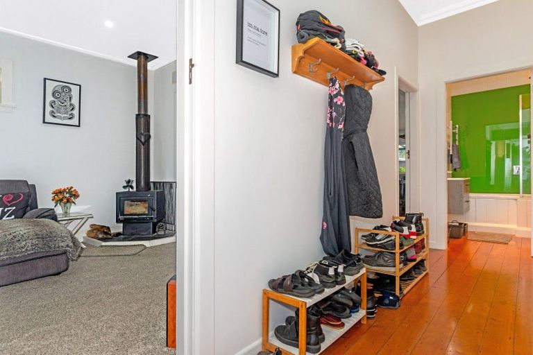 Photo of property in 13 Bayly Street, Te Hapara, Gisborne, 4010