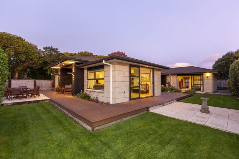 Photo of property in 33 Millvale Street, Waikanae, 5036