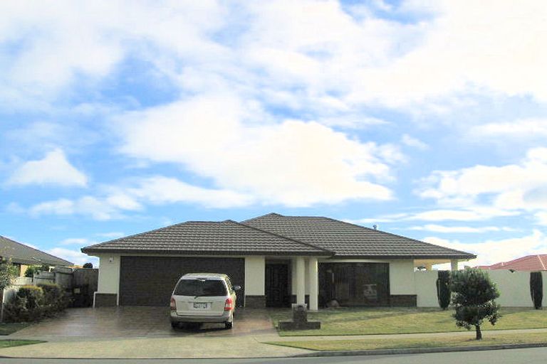 Photo of property in 164 Milne Drive, Paraparaumu, 5032