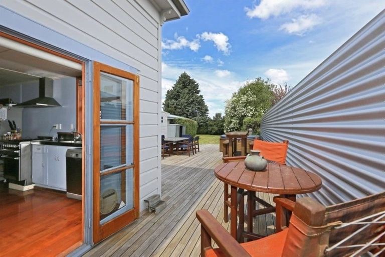 Photo of property in 410 Lascelles Street, Saint Leonards, Hastings, 4120