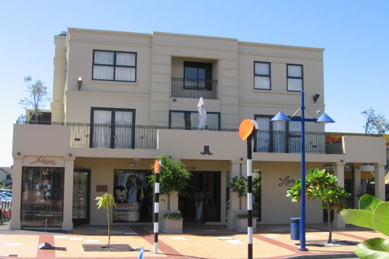 Photo of property in 419b Beach Road, Mairangi Bay, Auckland, 0630