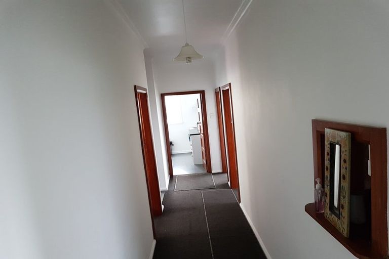 Photo of property in 7 Hauraki Street, Karori, Wellington, 6012