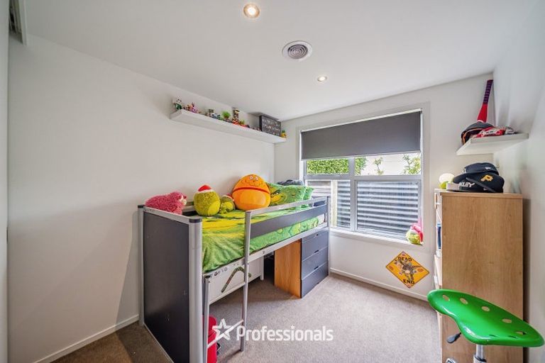 Photo of property in 12 Otonga Heights, Maungaraki, Lower Hutt, 5010