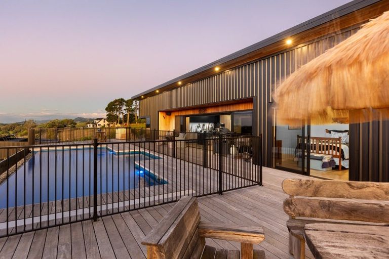 Photo of property in 574 Mokau Road, Mimi, Urenui, 4377