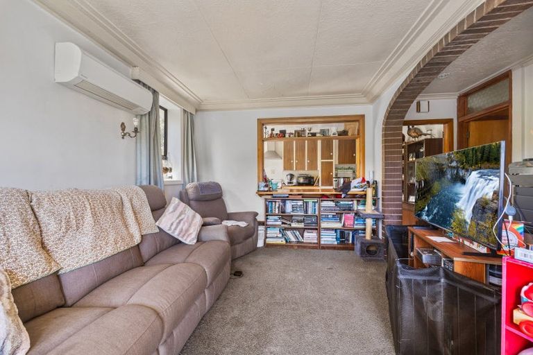 Photo of property in 469 Kaikorai Valley Road, Bradford, Dunedin, 9011