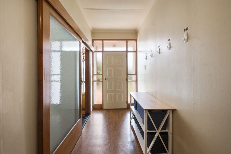 Photo of property in 33 Daniell Street, Bulls, 4818