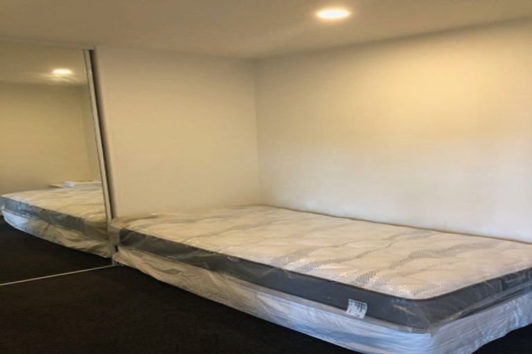 Photo of property in Shoal Haven Apartments, 112a/130 Anzac Street, Takapuna, Auckland, 0622