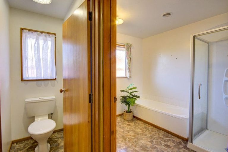 Photo of property in 9 Hewitts Road, Woodend, 7610