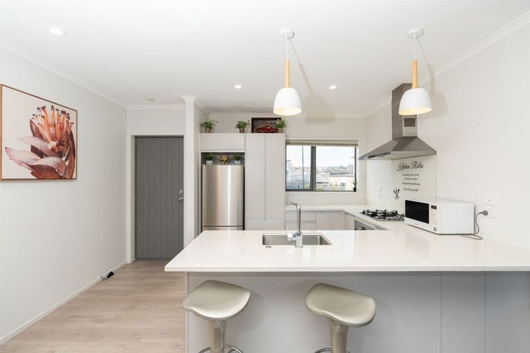 Photo of property in 12 Springside Court, Huntington, Hamilton, 3210