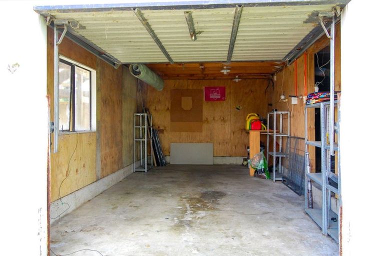 Photo of property in 9 Settlement Road, Kaiwaka, 0573