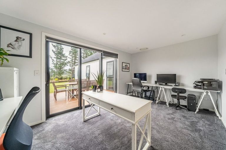 Photo of property in 49 Crest Road, Akatarawa, Upper Hutt, 5372