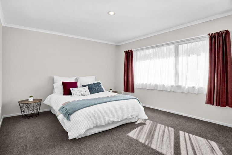 Photo of property in Trackside Villas, 53/91 Mako Mako Road, Levin, 5510