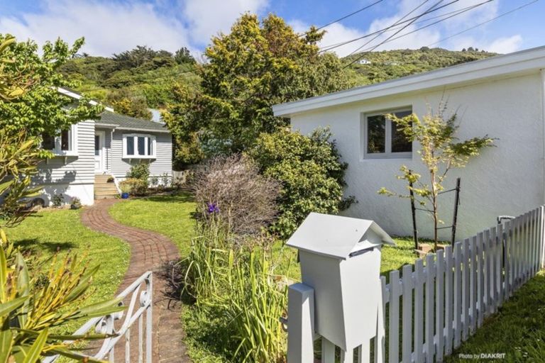 Photo of property in 35 Cornford Street, Karori, Wellington, 6012