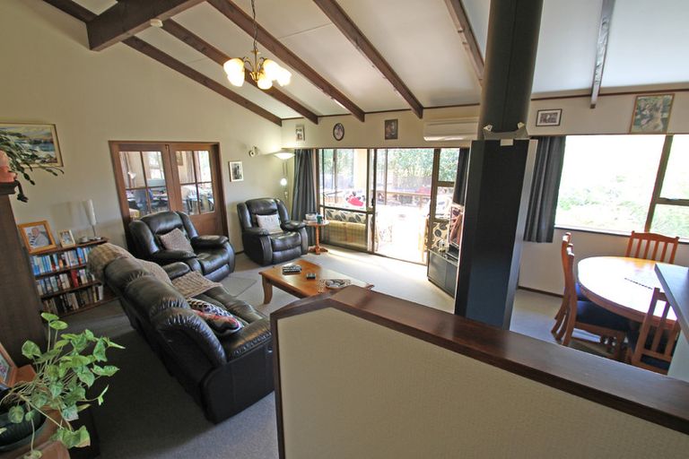 Photo of property in 69 Walton Park Avenue, Fairfield, Dunedin, 9018