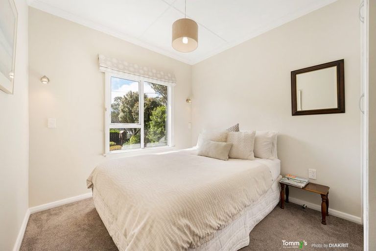 Photo of property in 79 Jubilee Road, Khandallah, Wellington, 6035