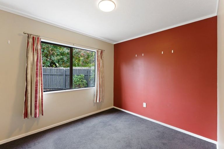 Photo of property in 55c Kirk Street, Otaki, 5512