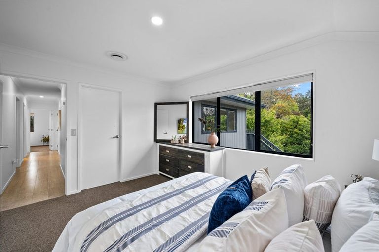 Photo of property in 15 Zefiro Drive, Massey, Auckland, 0614