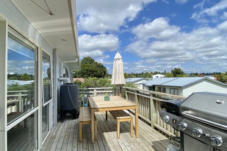 Photo of property in 39 Jonathon Street, Brookfield, Tauranga, 3110