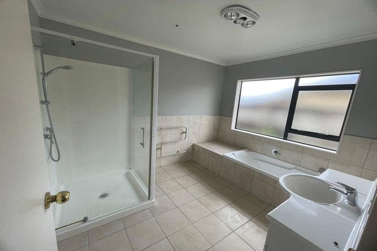 Photo of property in 3 Imjin Place, Papakura, 2110