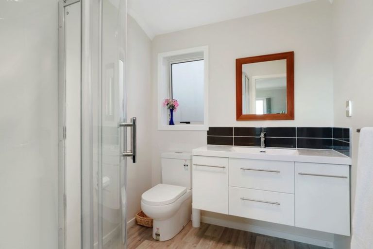 Photo of property in 11 Bragato Way, Te Kauwhata, 3710