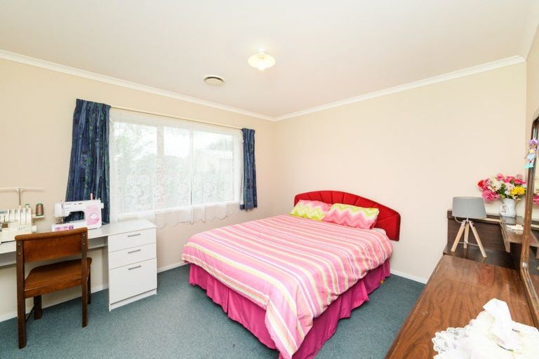 Photo of property in 12 Silkwood Place, Fitzherbert, Palmerston North, 4410